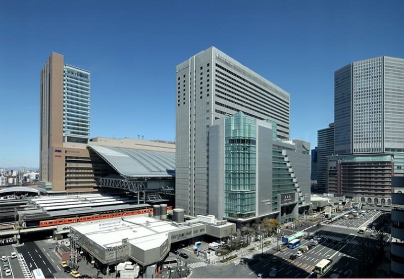【JR側か阪急側かで変わる】梅田・大阪駅エリアのおすすめホテル厳選|大阪城ホール・京セラドームなど主要会場までの実測距離つき 1 JR大阪駅